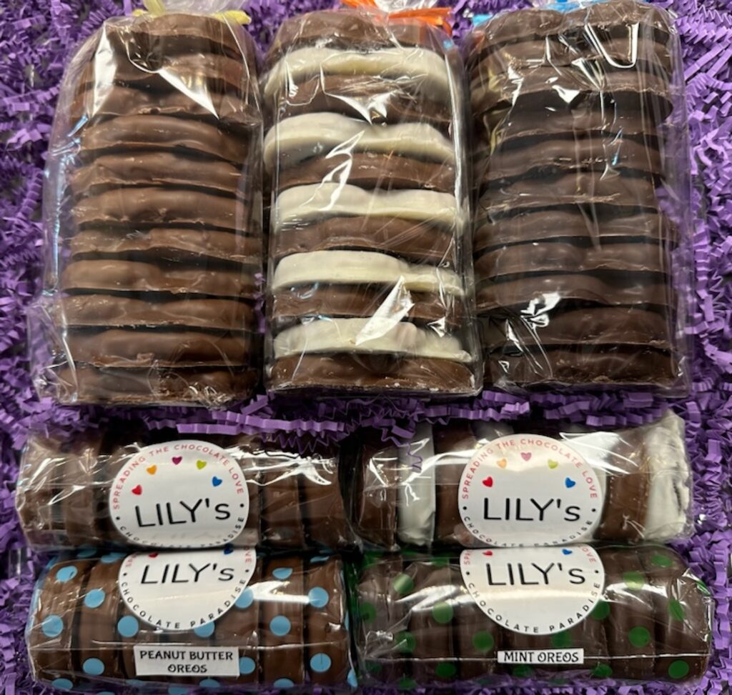 Pretzel and Oreo Lovers Tray (F2) $60.   Includes Milk, Dark and White Chocolate-Covered Pretzels along with Classic, Peanut Butter and Mint Oreos.